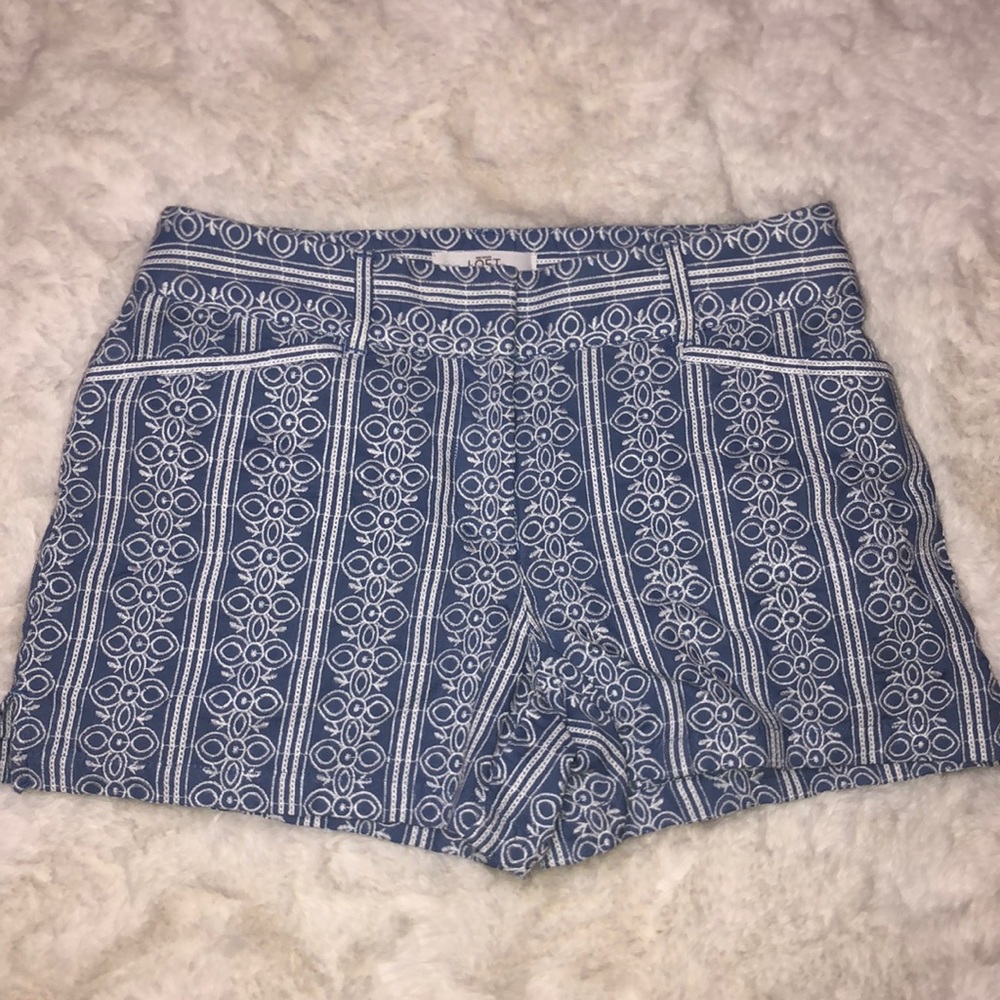 Patterned shorts